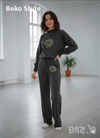 Три модела дамски комплект Материя Финно плетиво, снимка 2 - Комплекти - 52315432