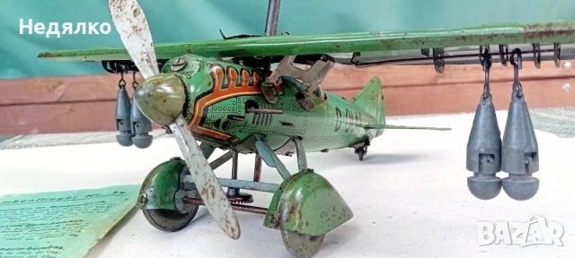 Немска ламаринена играчка,самолет,1930г.,Вермахт,оригинал , снимка 2 - Колекции - 50691479