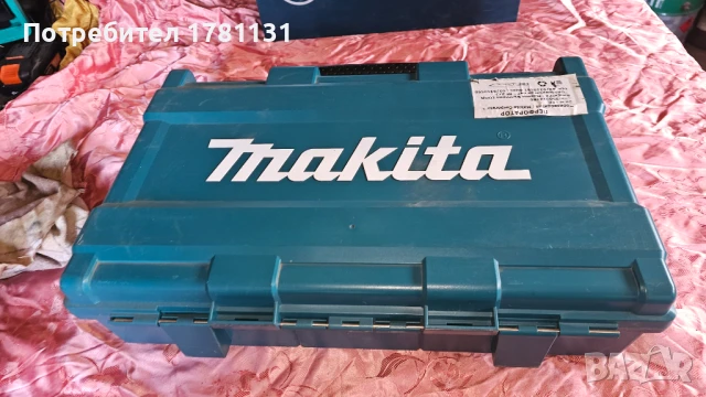 Перфоратор Makita HR2610T, снимка 4 - Перфоратори - 50915212