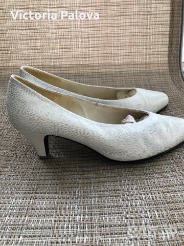 Красиви класически обувки ,естествена кожа, снимка 4 - Дамски елегантни обувки - 29067634