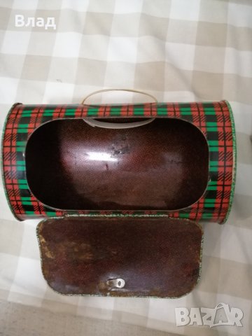 стара метална руска кутия пипи дългото чорапче норма, снимка 2 - Антикварни и старинни предмети - 27491610