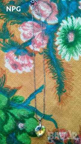 Дамско колие сърце кристал SWAROVSKI. Ново., снимка 2 - Колиета, медальони, синджири - 32496369