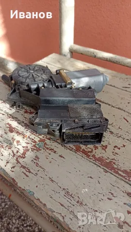   Електромотор за врата  vw sharan 1'9 tdi 2000/ 2005г