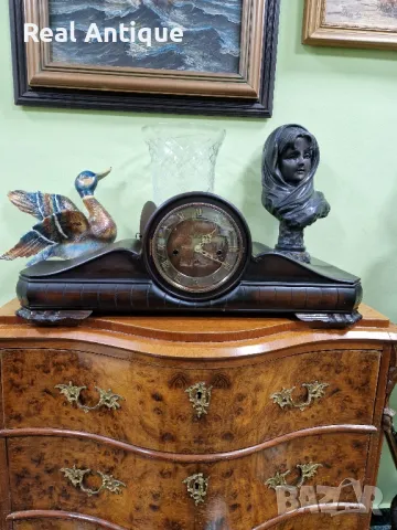 Уникален голям антикварен колекционерски каминен часовник 