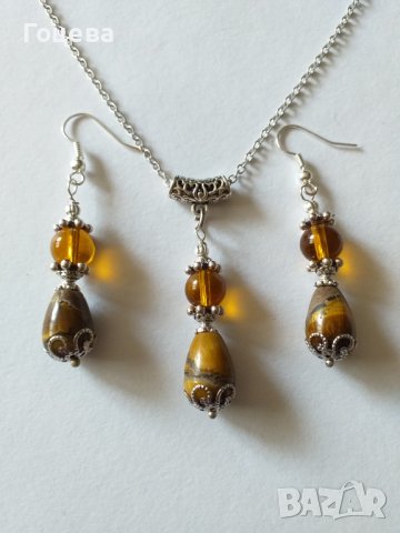 Прекрасния ни комплект бижута обици и колие с камъни Тигрово око и Венецианско стъкло цвят кехлибар, снимка 5 - Бижутерийни комплекти - 36913416