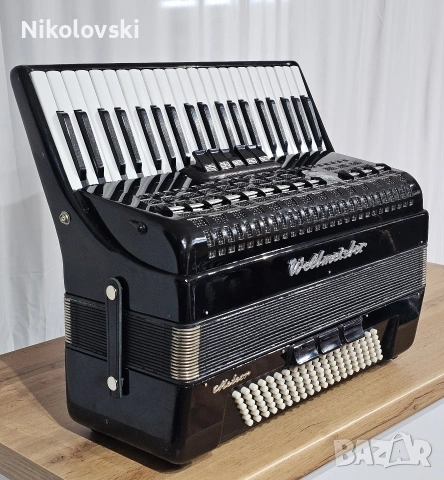 Акордеон Weltmeister Meteor , снимка 3 - Акордеони - 53162861