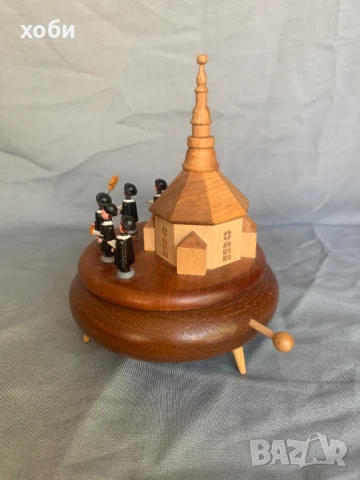 дървена музикална кутия интересна , снимка 4 - Антикварни и старинни предмети - 50676049