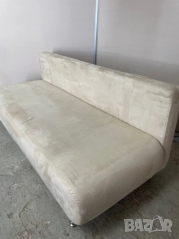 Прав разтегателен диван без дамаска в добро състояние , снимка 2 - Дивани и мека мебел - 51838497