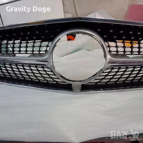 предна решетка за w204 Diamond за Мерцедес , снимка 3 - Части - 52890324