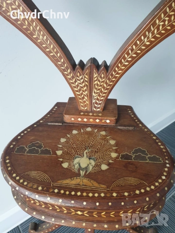 Стара индийска дървена тоалетка-кутия с огледало/инкрустации от слонова кост/113см, снимка 3 - Антикварни и старинни предмети - 51431921