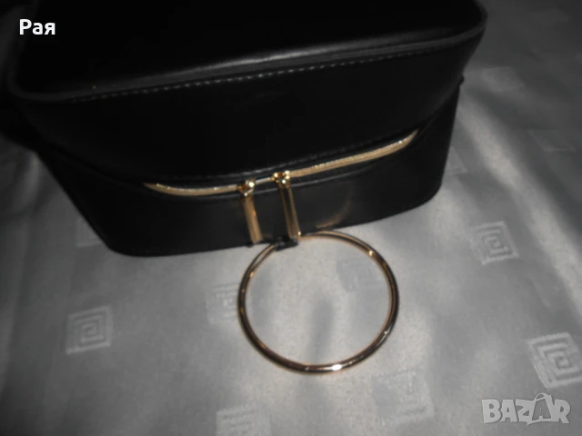 Козметична чанта LIERAC, снимка 2 - Чанти - 50698795