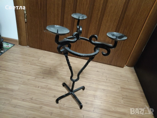 Свещник ОТ КОВАНО ЖЕЛЯЗО, снимка 2 - Антикварни и старинни предмети - 53463006