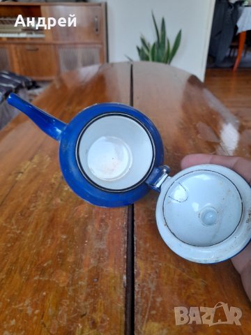 Стар емайлиран чайник #6, снимка 5 - Антикварни и старинни предмети - 40712980