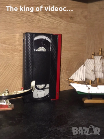 Видеокасета “Карибски Пирати 2 - Сандъкът на мъртвеца VHS 2006 г., снимка 6 - Други жанрове - 53599146