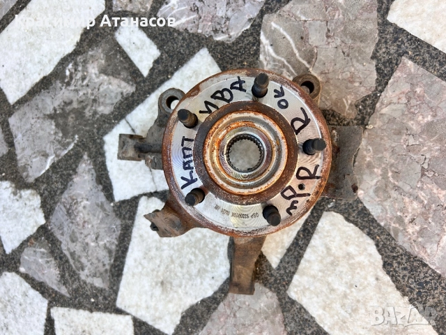 Шенкел главина преден десен за Шевролет каптива 2.0 CDTI. 150кс. 4X4. 