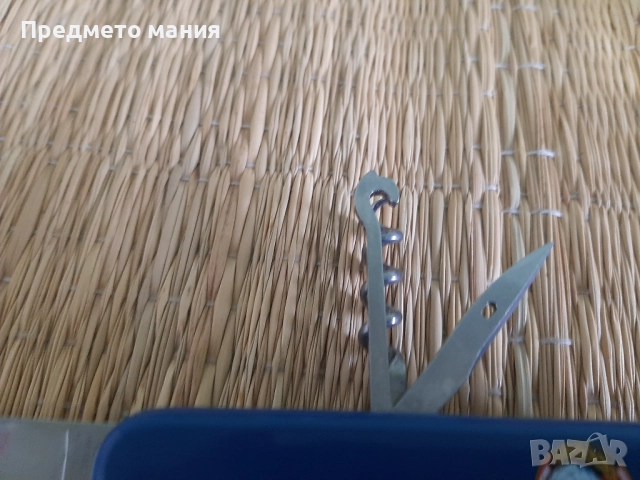 Ножче викторинокс Victorinox Limited Edition , снимка 3 - Ножове - 52053379