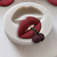Силиконов молд устни с череши за фондан декорация на торта  коктейли усмивка целувка с череша, снимка 3 - Форми - 44843291