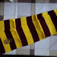 Шал на Хари Потър от Грифиндор / Harry Potter scarf Griffindor, снимка 4 - Шалове - 43628015