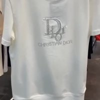 НОВО Christian Dior дамски комплект , снимка 1 - Комплекти - 44122512