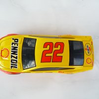 Ford Mustang Team Penske Форд Мустанг метална количка спорт, снимка 3 - Колекции - 33167449