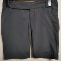 Дамски панталонки Under Armour., снимка 1 - Къси панталони и бермуди - 25732329