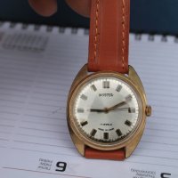 СССР часовник ''Восток'' 17 камъка , снимка 1 - Антикварни и старинни предмети - 40350195
