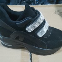 дамски спортни обувки на платформа , снимка 3 - Дамски ежедневни обувки - 43732328