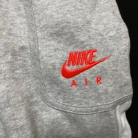 Nike анцуг , снимка 2 - Спортни дрехи, екипи - 43561334