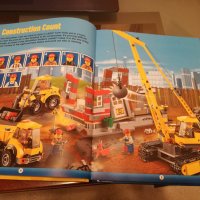 LEGO - Лего годишник от 2016 година, снимка 2 - Списания и комикси - 39329554
