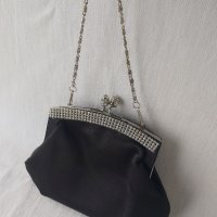 Черна малка сатенена официална чантичка с камъчета , за повод, снимка 6 - Чанти - 40507562