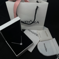 Колие Пандора / Pandora, снимка 1 - Колиета, медальони, синджири - 44864621