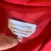 Продавам елегантно италианско червено сако от копринен шантунг , снимка 4 - Сака - 39932781