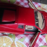 Продавам Ferrari Testarossa 1984г., снимка 1 - Колекции - 35154603