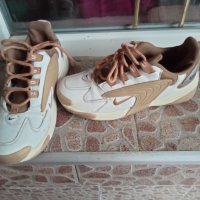  Дамски маратони Nike, снимка 1 - Маратонки - 39375200