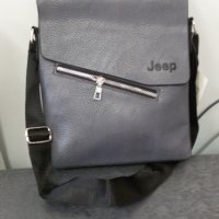 Мъжка чанта за рамо Jeep, сива, с капак и регулируема презрамка -2021, снимка 4 - Чанти - 32321034