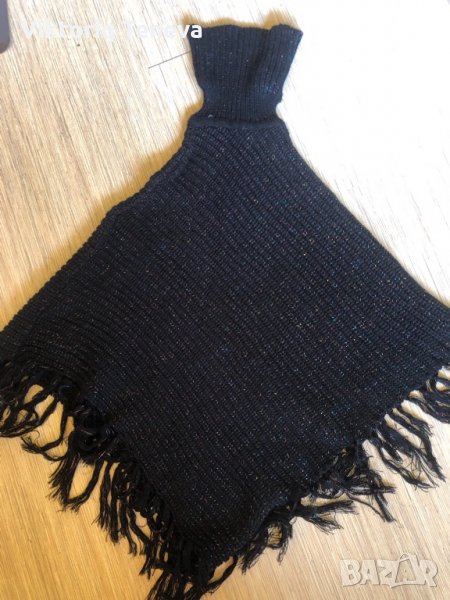 Черно пончо с лъскави нишки, снимка 1