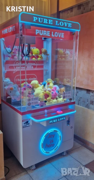 Продавам вендинг машина за плюшени играчки , снимка 1