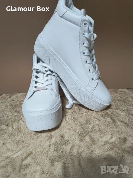 Дамски кецове на платформа Calvin Klein Jeans в бял цвят - еко кожа., снимка 1