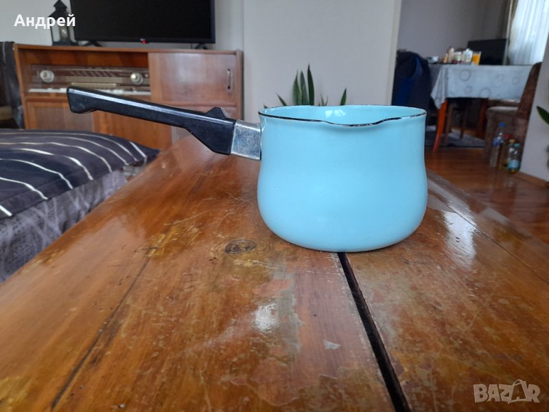Старо емайлирано джезве,касерола, снимка 1