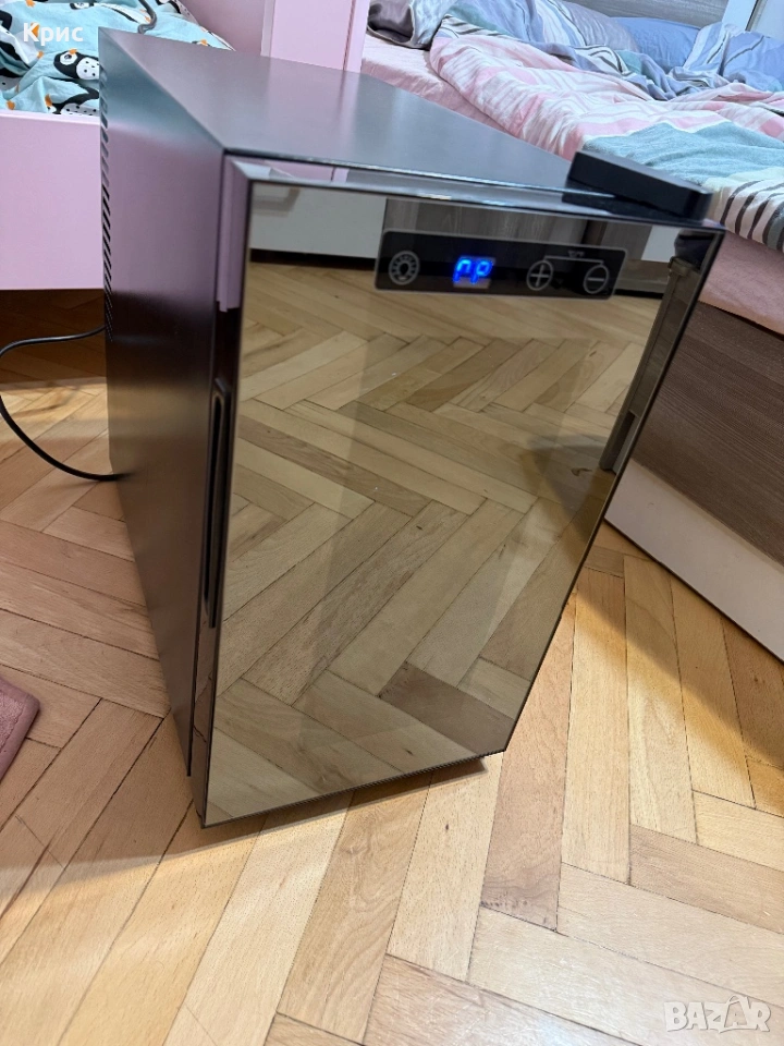 Охладител за вино, винотека 8 бутилки Ambiano., снимка 1