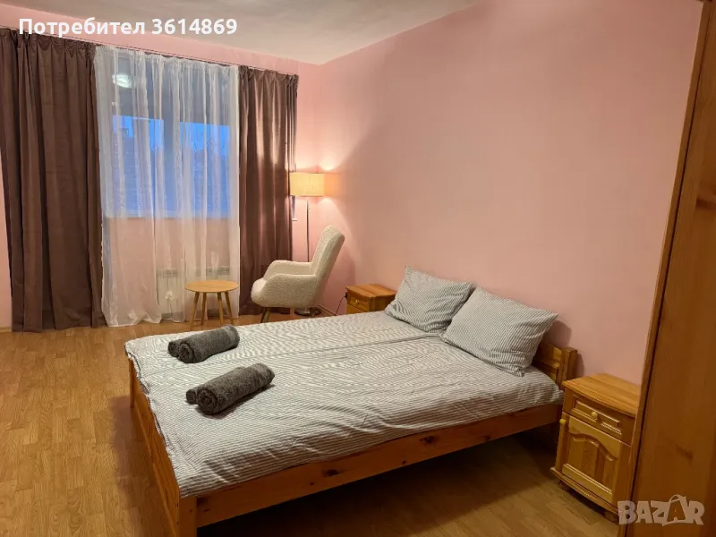 Продавам цялостно обзавеждане за спалня от чам, снимка 1