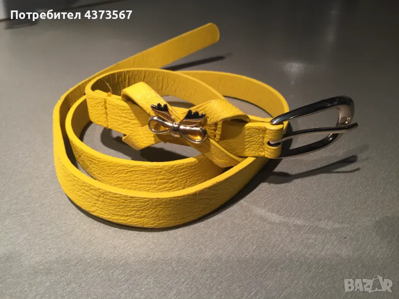 Жълт дамски колан от естествена кожа със златиста тока и златиста гайка с панделка , снимка 1