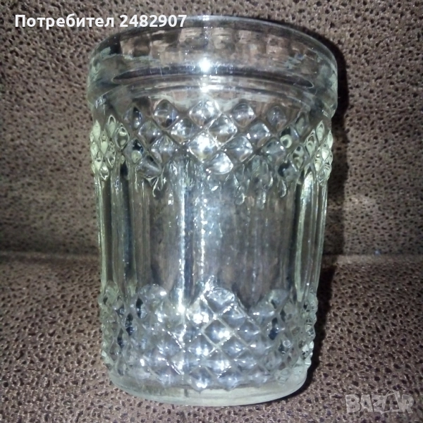 Стара стъклена чашка, снимка 1