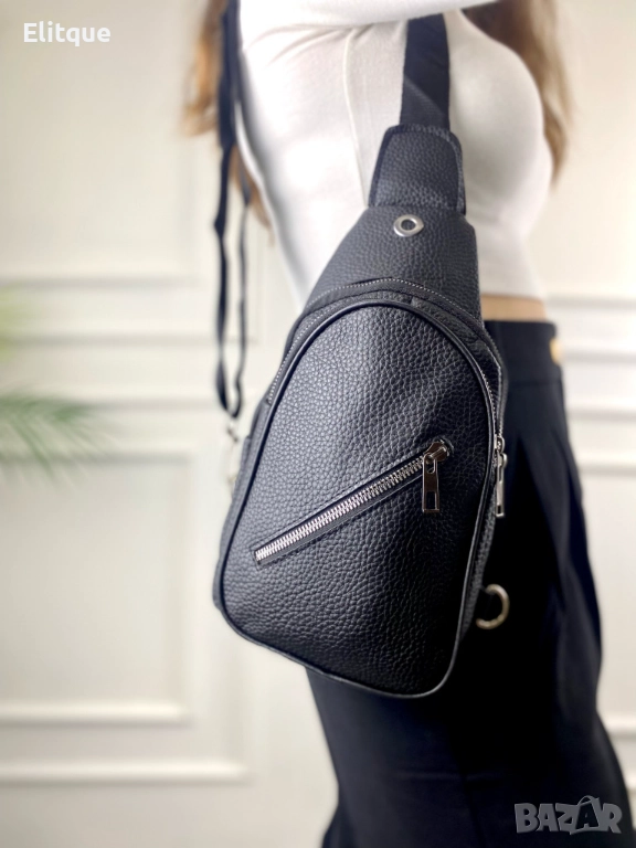 Стилна и практична черна унисекс чанта през рамо, снимка 1