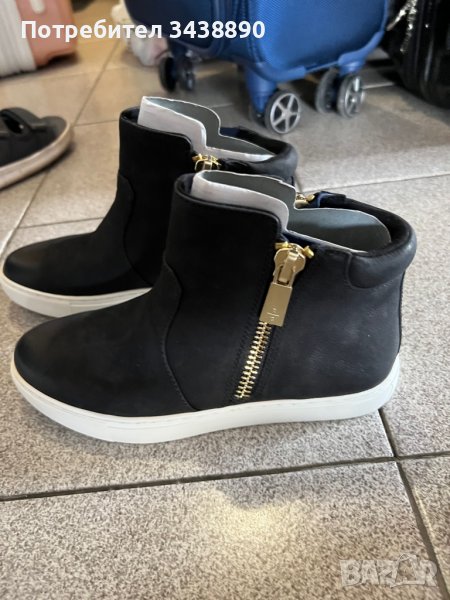 Kenneth Cole естествена кожа, снимка 1