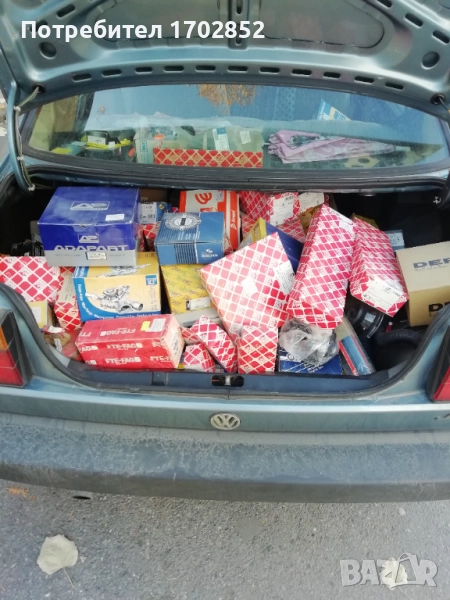 Нови части (в кутии) за стари Мерцедеси, снимка 1