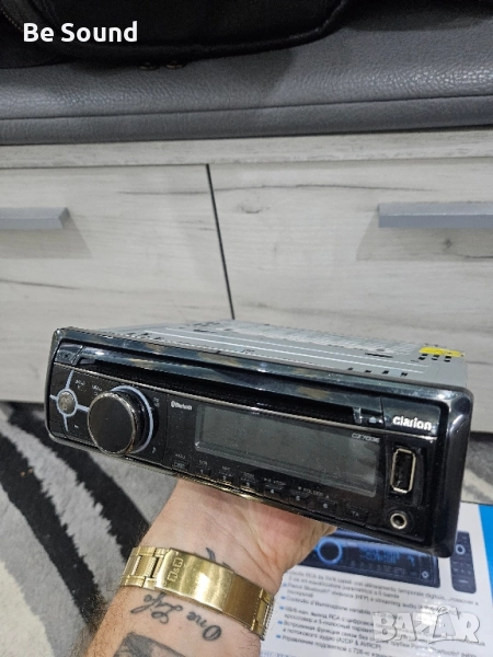 СД Clarion CZ 703E CD/Bluetooth/Aux/USB/Mp3 , снимка 1