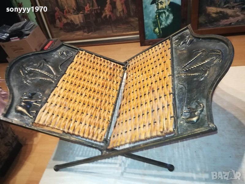 ПОСТАВКА ЗА ВЕСТНИЦИ СПИСАНИЯ-МЕТАЛ РАТАН 1501241715, снимка 1