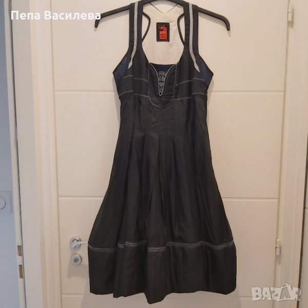 Рокля на GIRBAUD , снимка 1