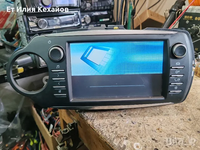 Toyota Yaris Hybrid Фабрична мултимедия, снимка 7 - Аксесоари и консумативи - 49656473